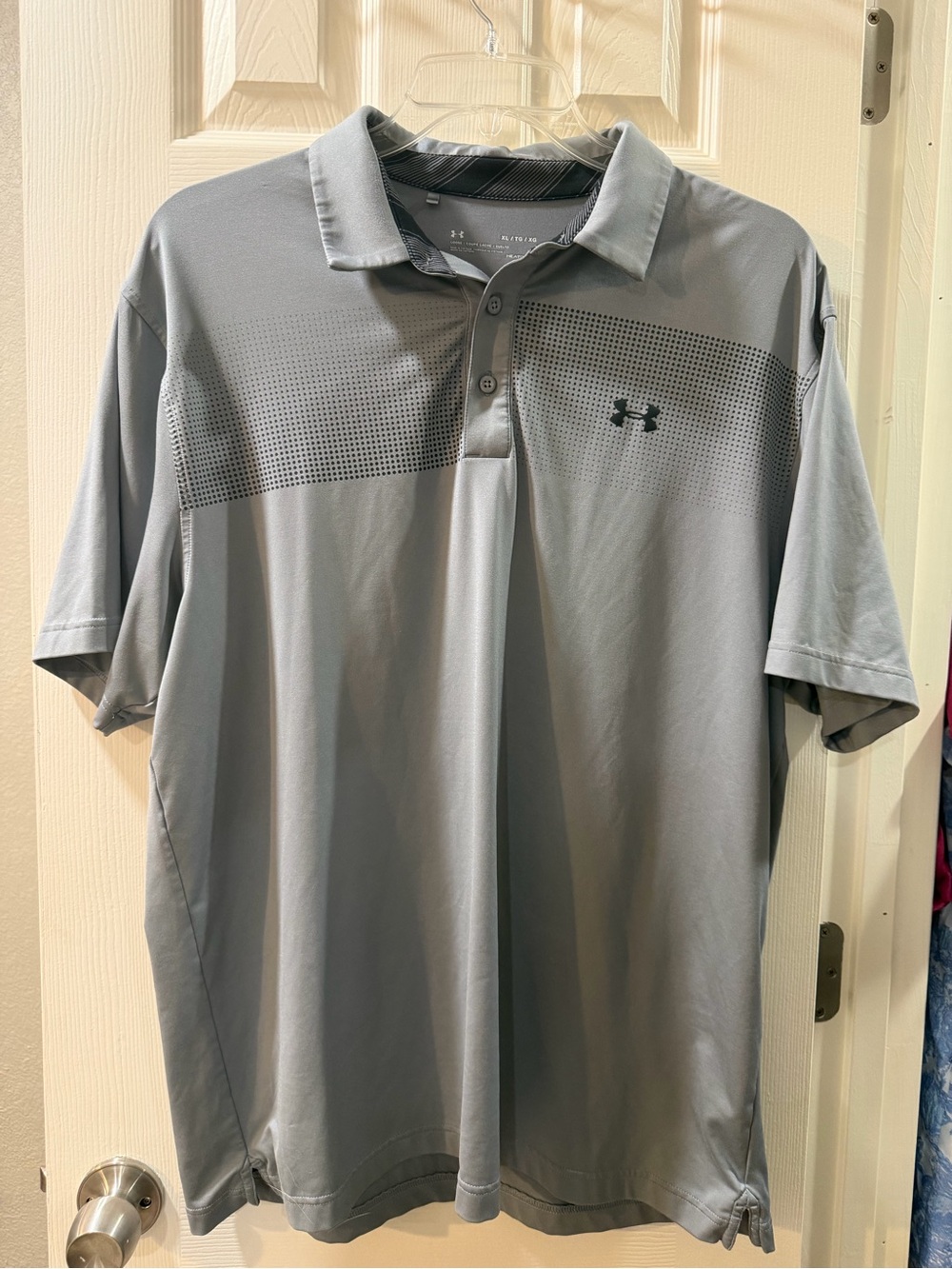 Under Armour Men’s Light Gray Logo Polo
